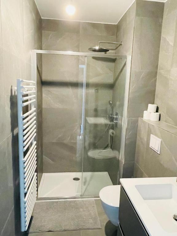 Charming With Terrace And Parking Luxemburgo