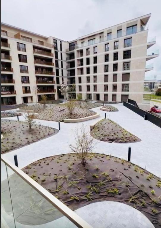 Charming With Terrace And Parking Apartamento *